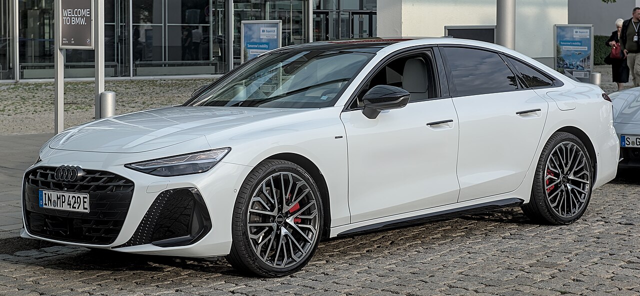 Audi A6 S Line 40 TFSI ảnh 3