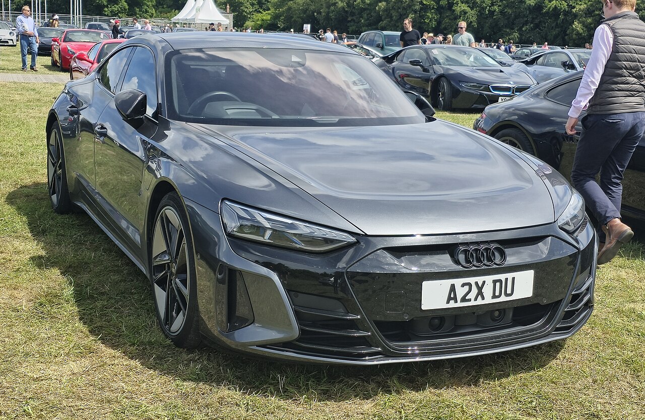 Audi E-tron GT Quattro ảnh 1