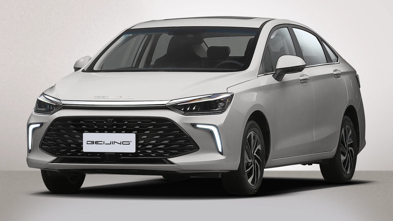Baic Beijing U5 Plus Luxury ảnh 1