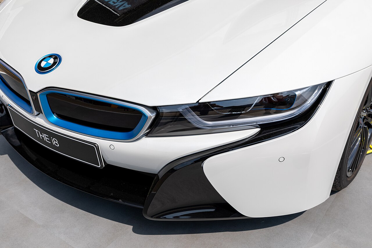 BMW i8 1.5L Hybrid ảnh 2