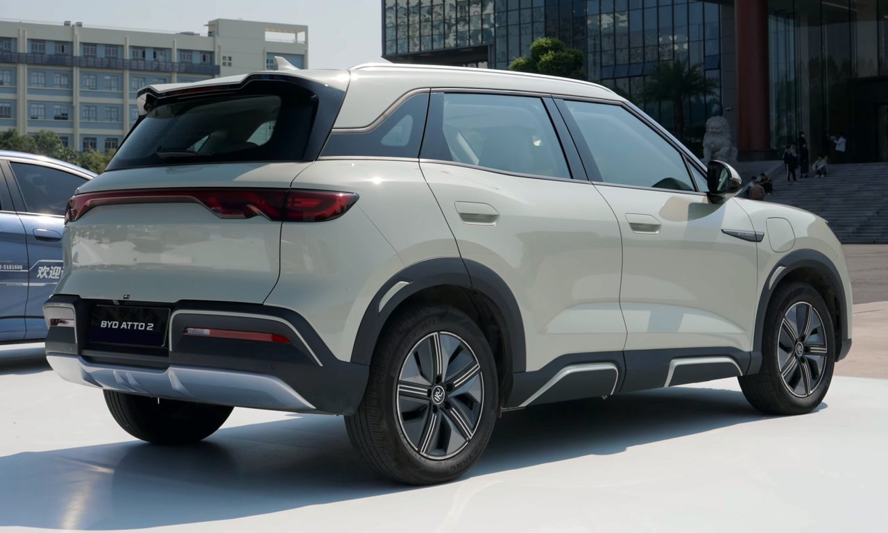 BYD Atto 2 AT ảnh 2