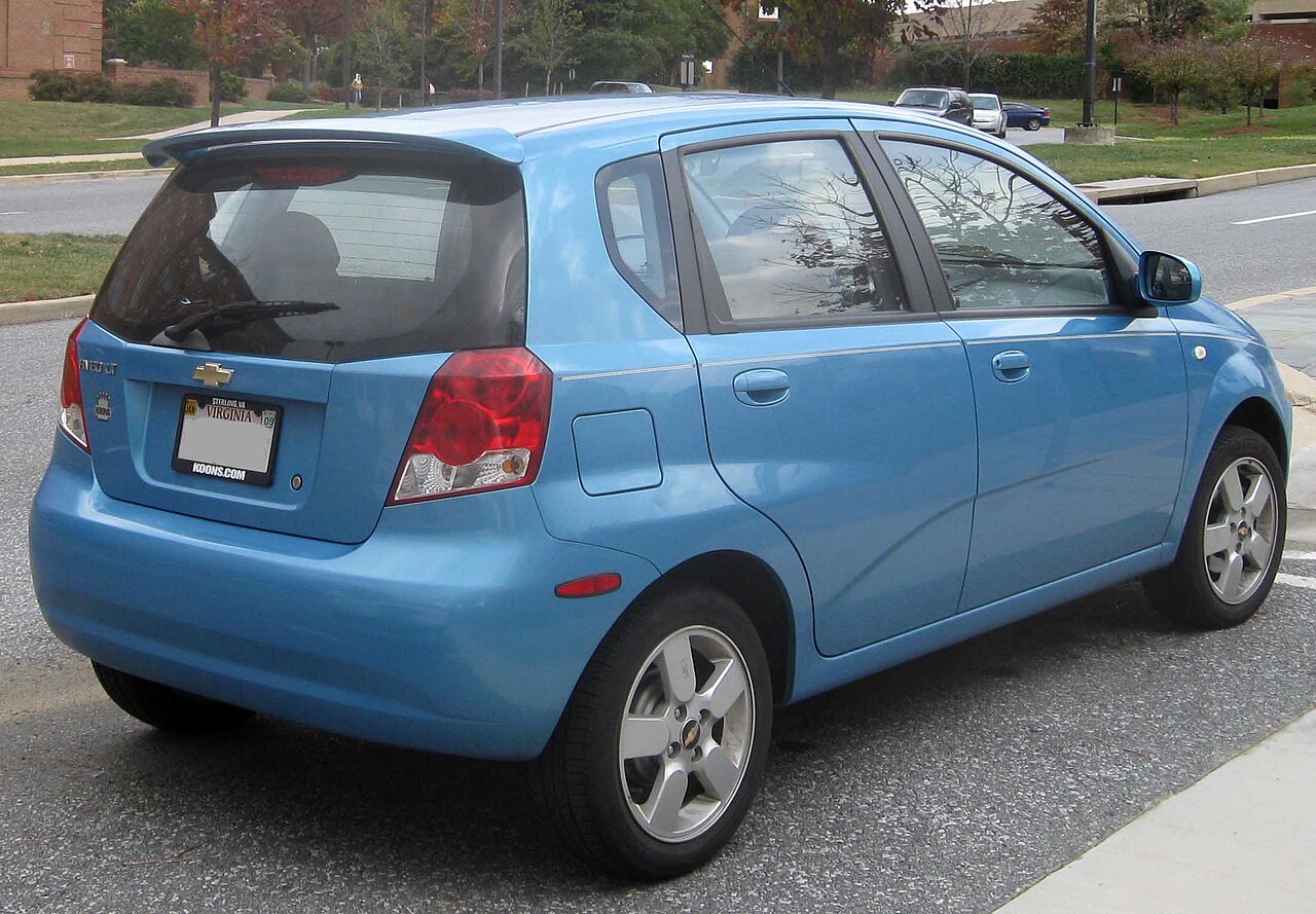 Chevrolet Aveo LT 1.4 MT ảnh 2