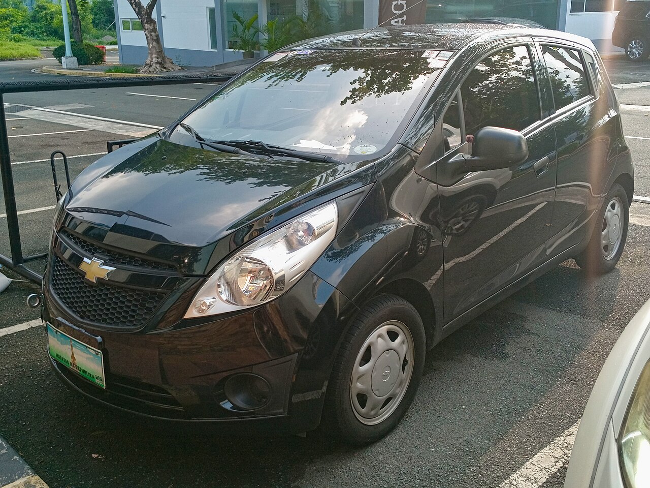 Chevrolet Spark LT 1.0 MT Super ảnh 2