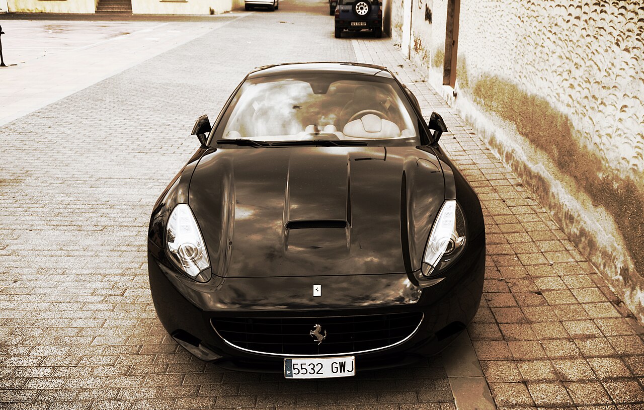 Ferrari California T ảnh 3