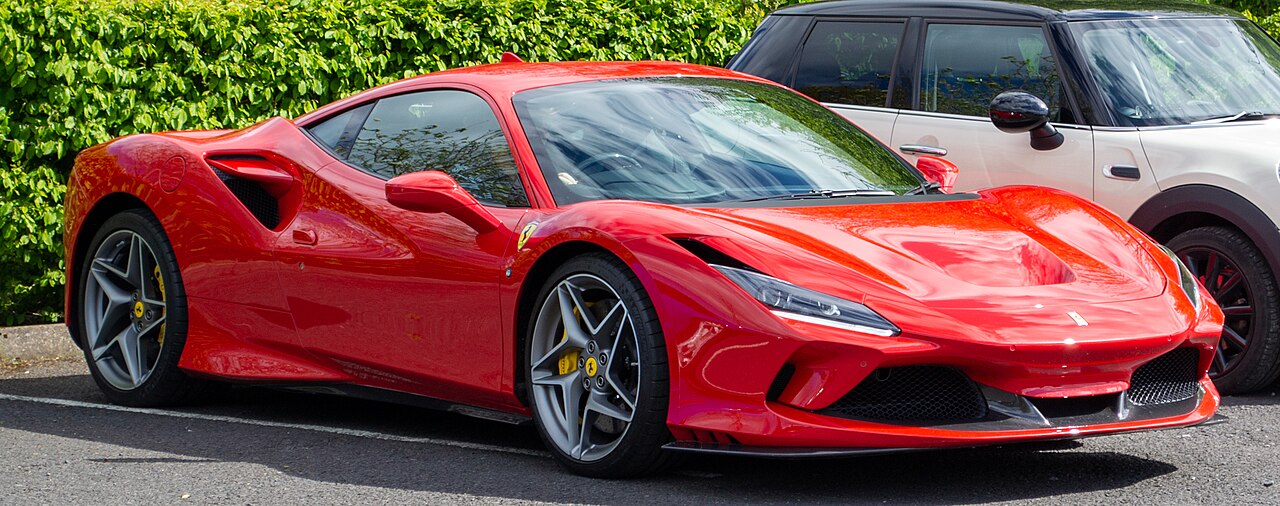 Ferrari F8 Spyder ảnh 1