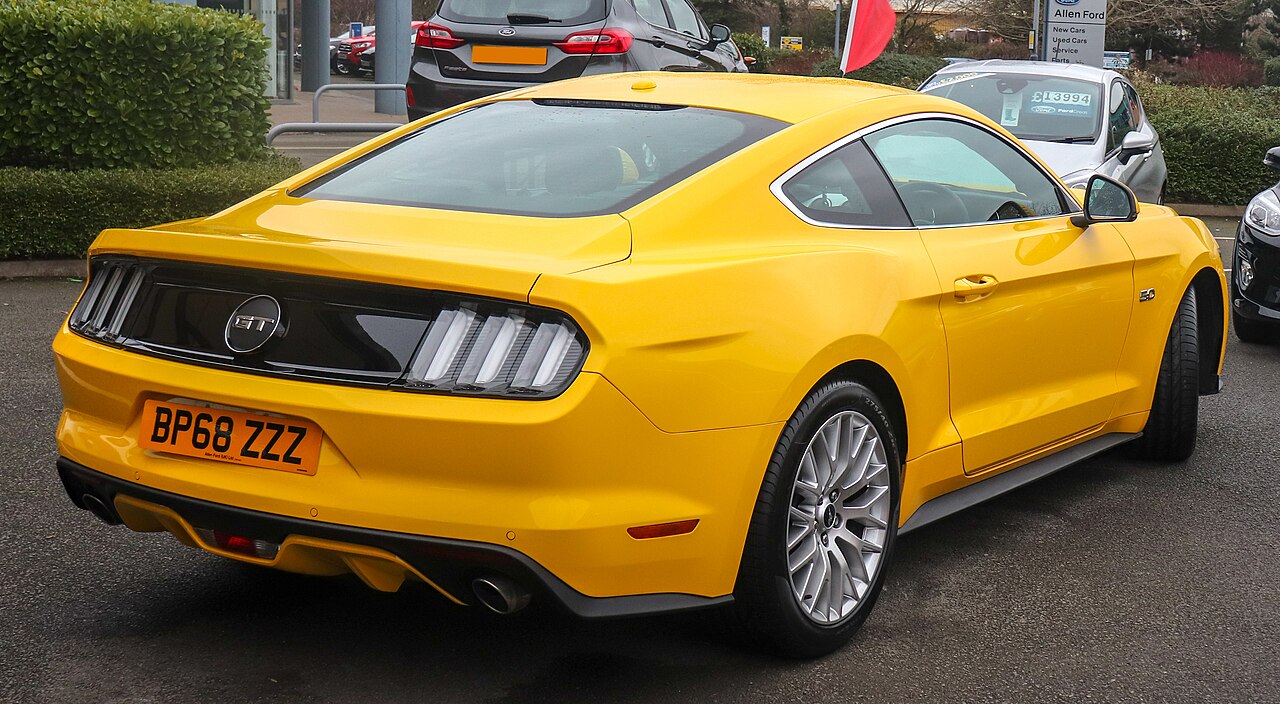 Ford Mustang 3.7L ảnh 3