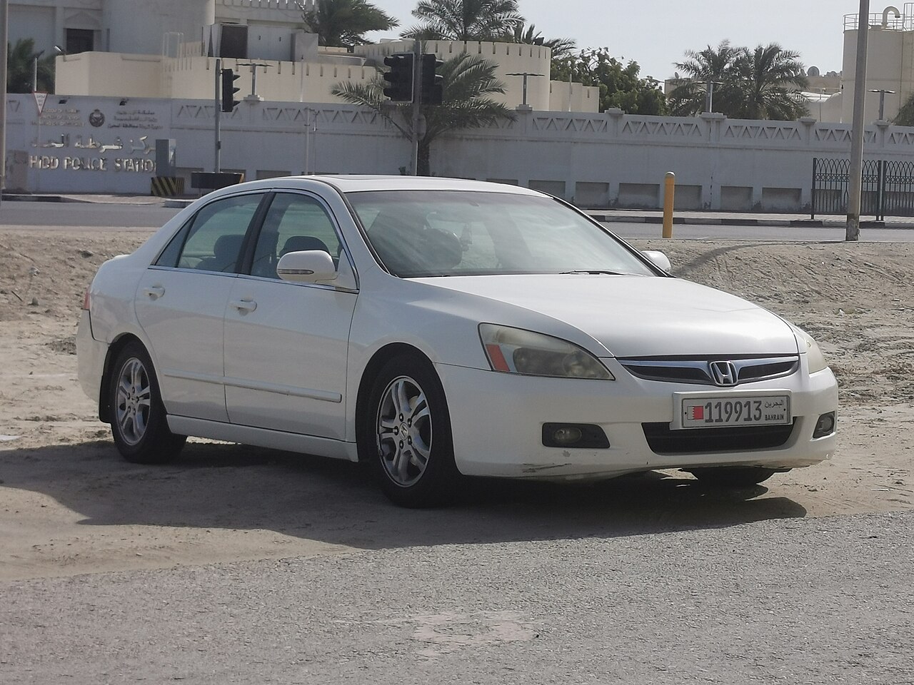 Honda Accord 2.0 AT ảnh 2
