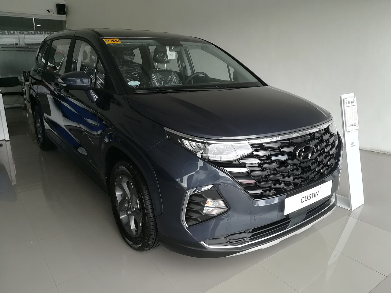 Hyundai Custin Cao Cấp 1.5T