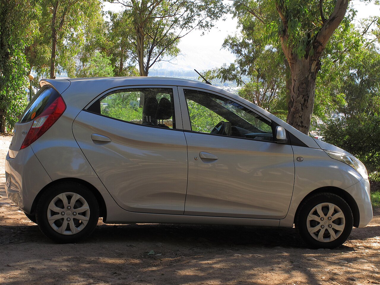 Hyundai Eon 0.8 MT ảnh 3