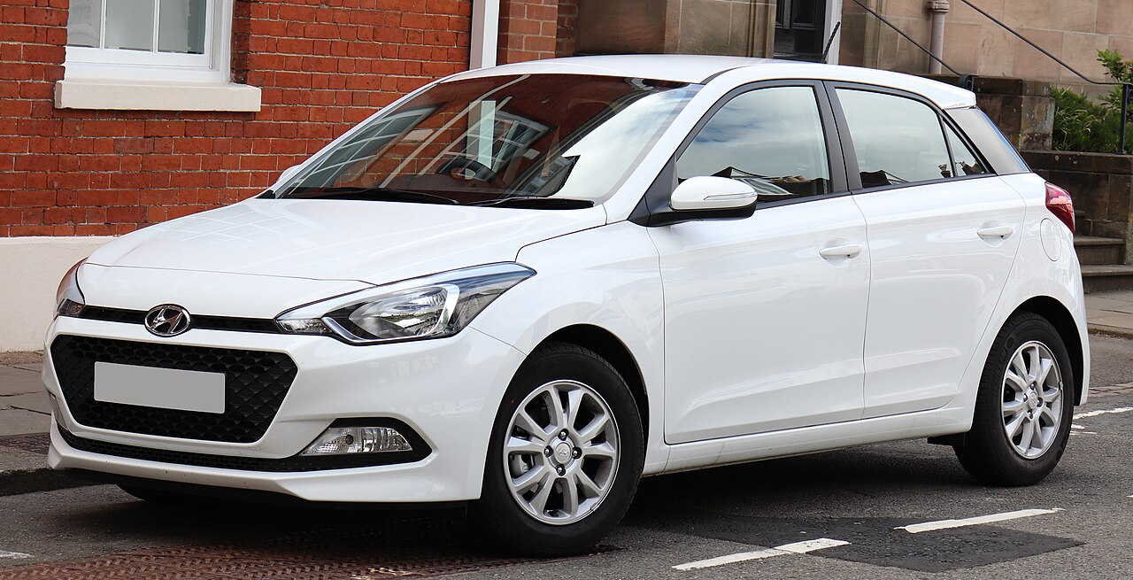 Hyundai i20 Active 1.4 AT ảnh 1