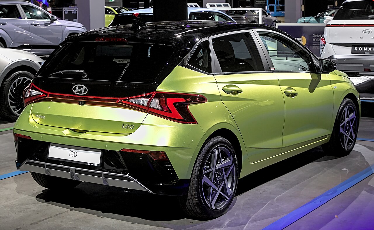 Hyundai i20 Active 1.4 AT ảnh 3
