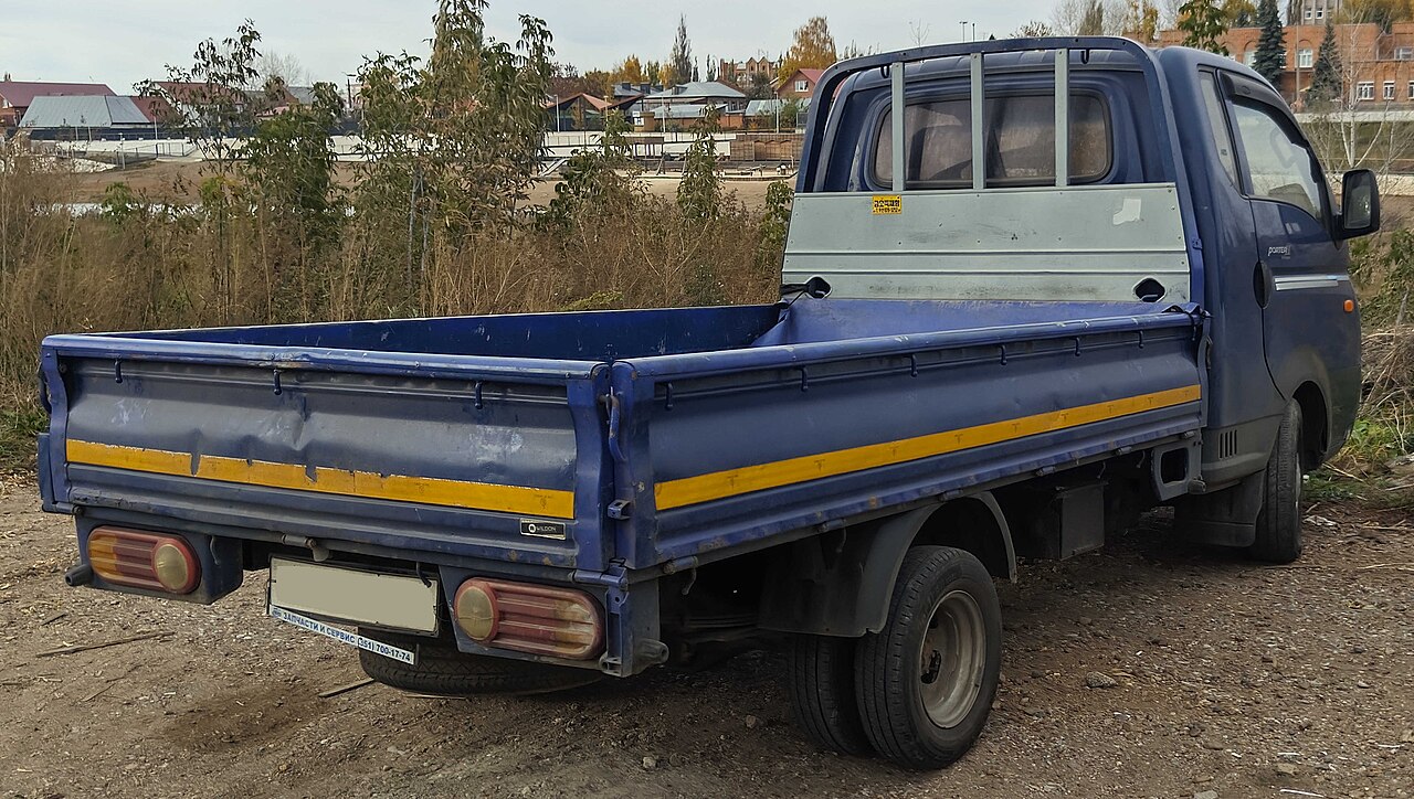 Hyundai Porter H150 Thùng Kín ảnh 1