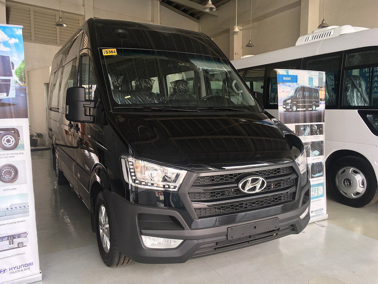 Hyundai Solati H350 2.5 MT ảnh 3