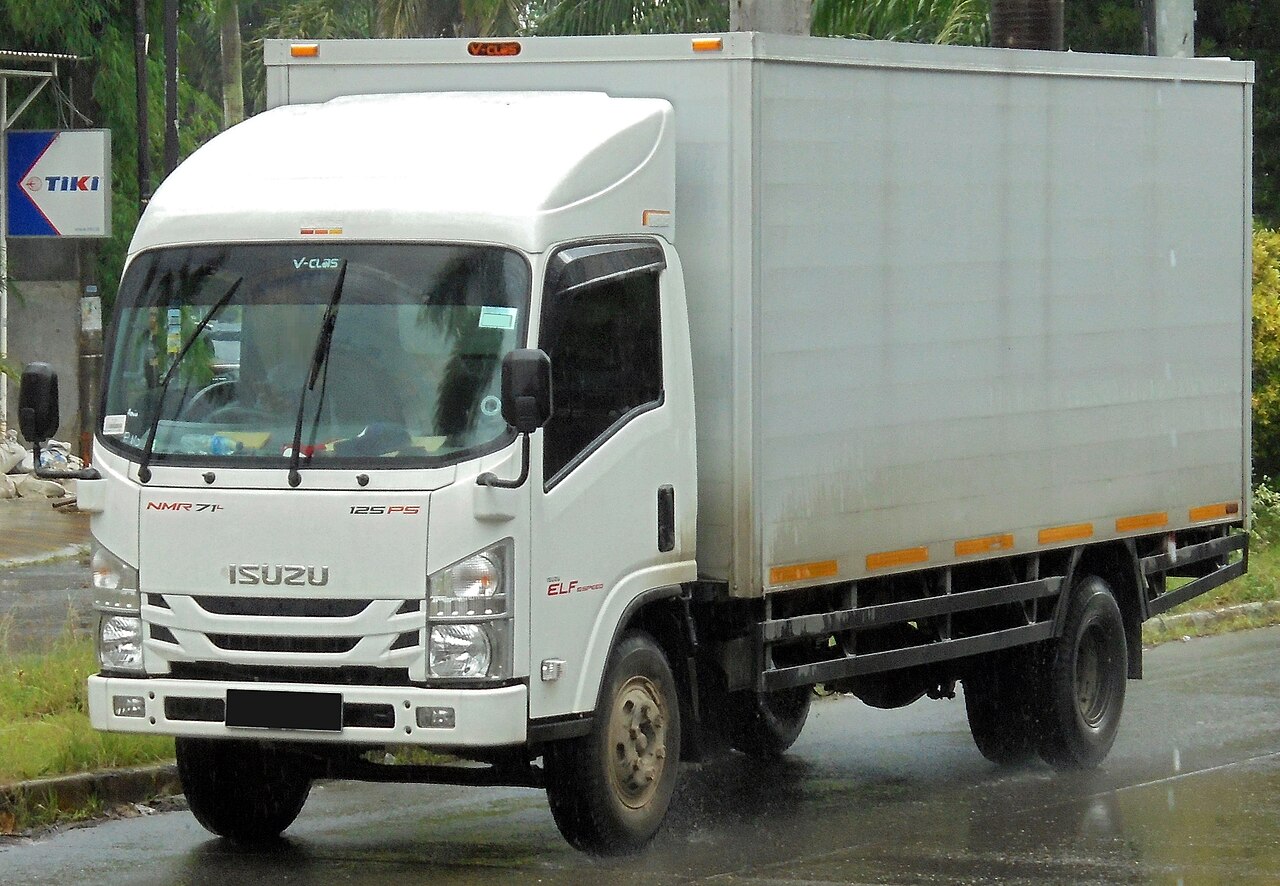 Isuzu NMR ảnh 1