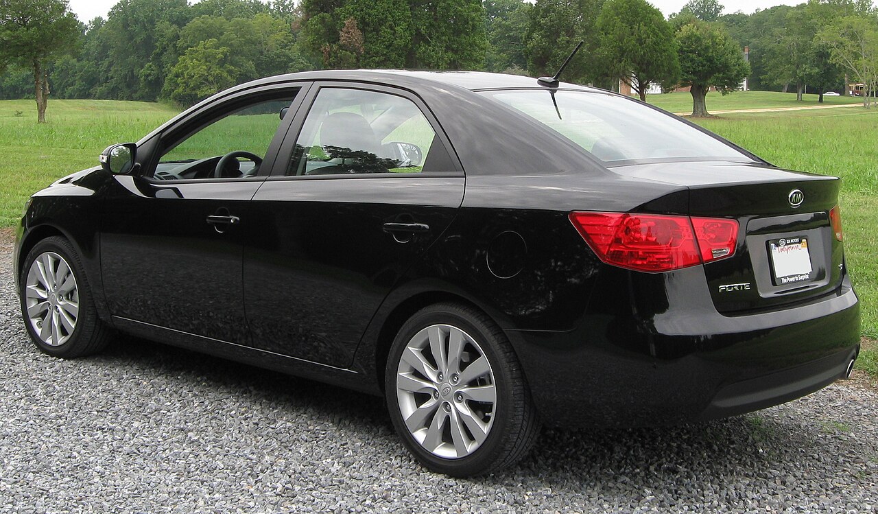 Kia Forte EX 1.6 MT ảnh 1