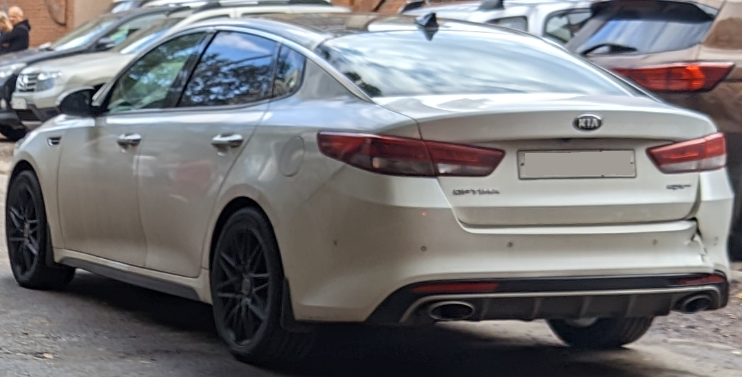 Kia Optima 2.0 AT Luxury ảnh 1