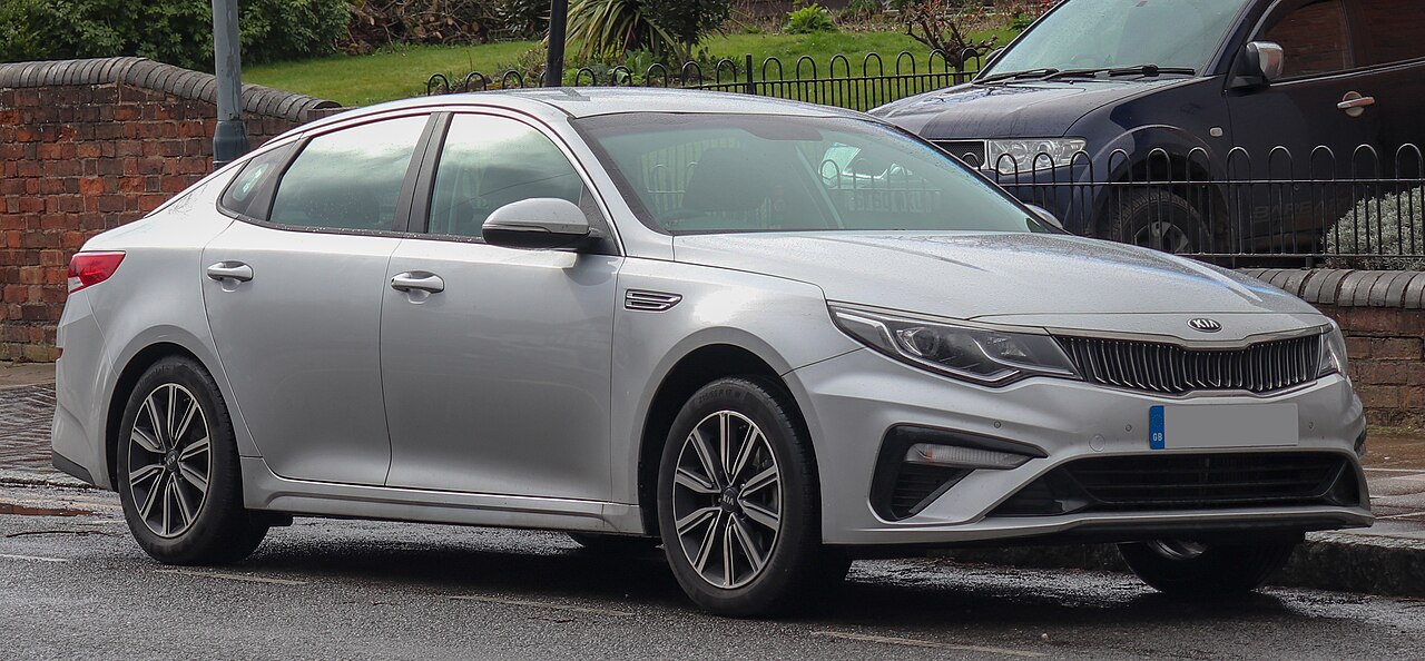 Kia Optima 2.0 AT Luxury ảnh 3