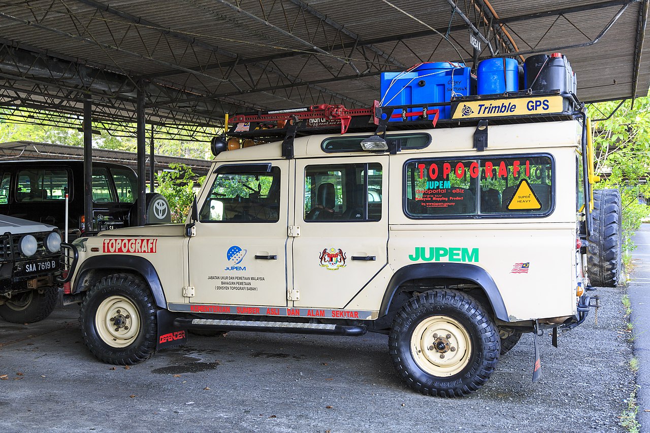 LandRover Defender 110 First Edition P400 3.0 AT ảnh 1