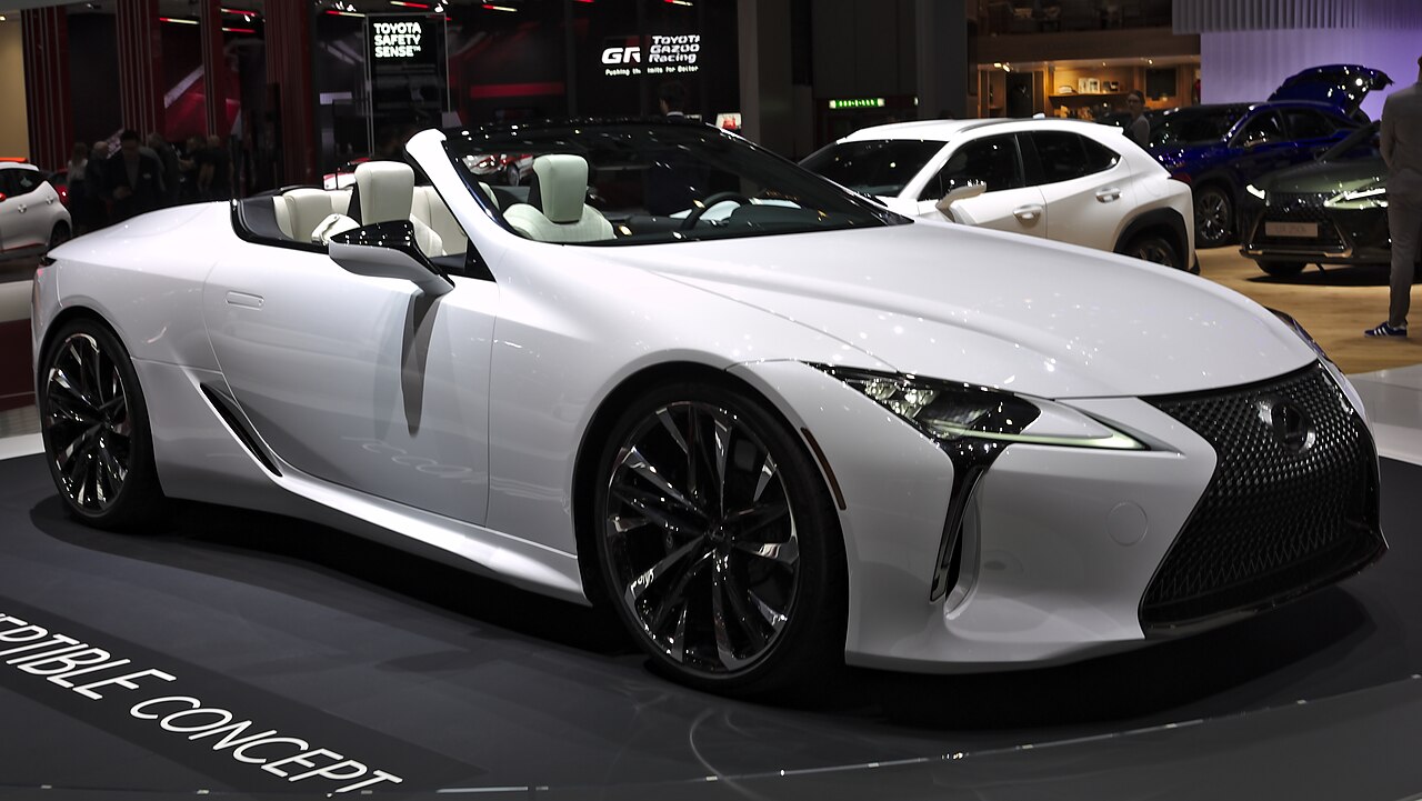 Lexus LC 500h ảnh 2