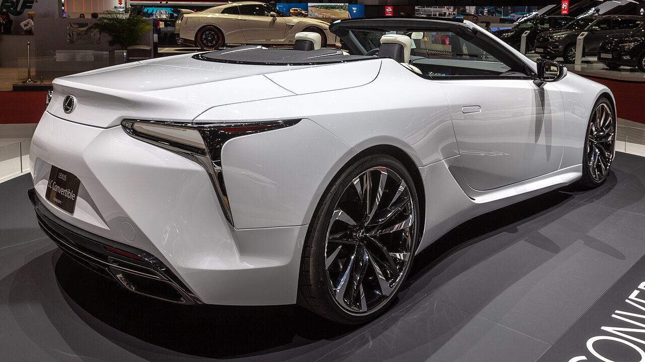 Lexus LC 500h ảnh 3