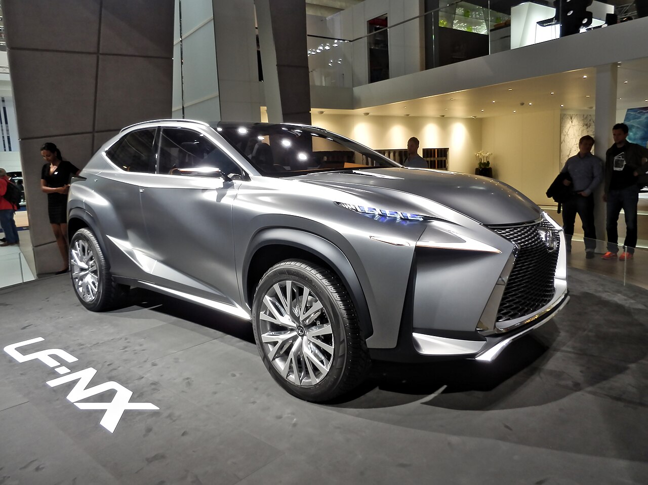 Lexus NX 200t ảnh 3
