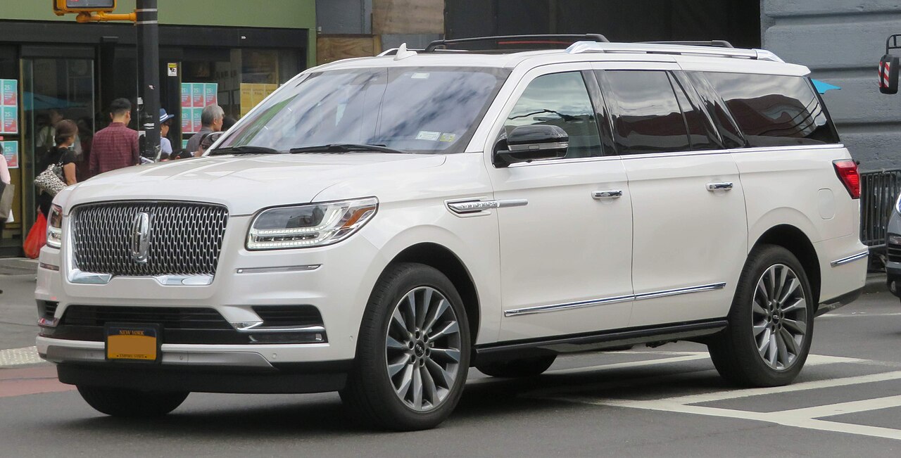 Lincoln Navigator Black Label ảnh 1