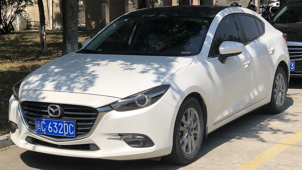Mazda 3 1.6 MT ảnh 2