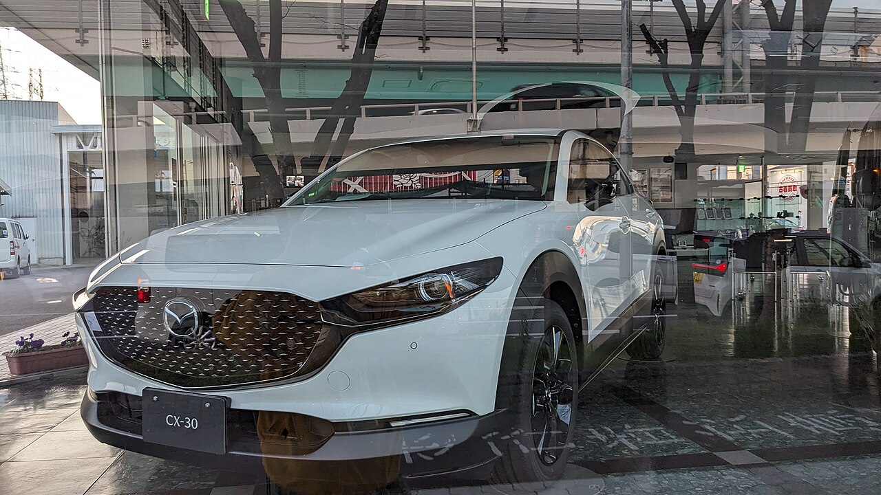 Mazda CX 30 Premium 2.0 AT ảnh 3