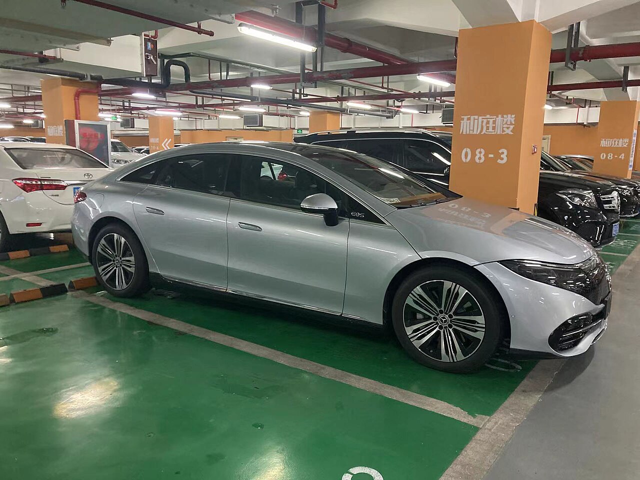 Mercedes-Benz EQS 450 Plus ảnh 3