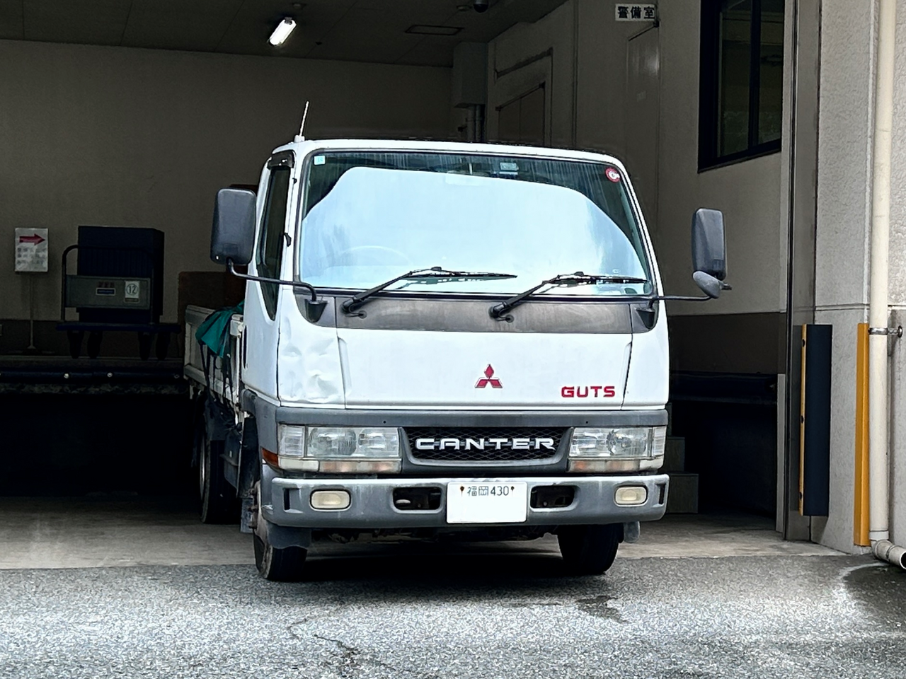Mitsubishi Canter ảnh 3