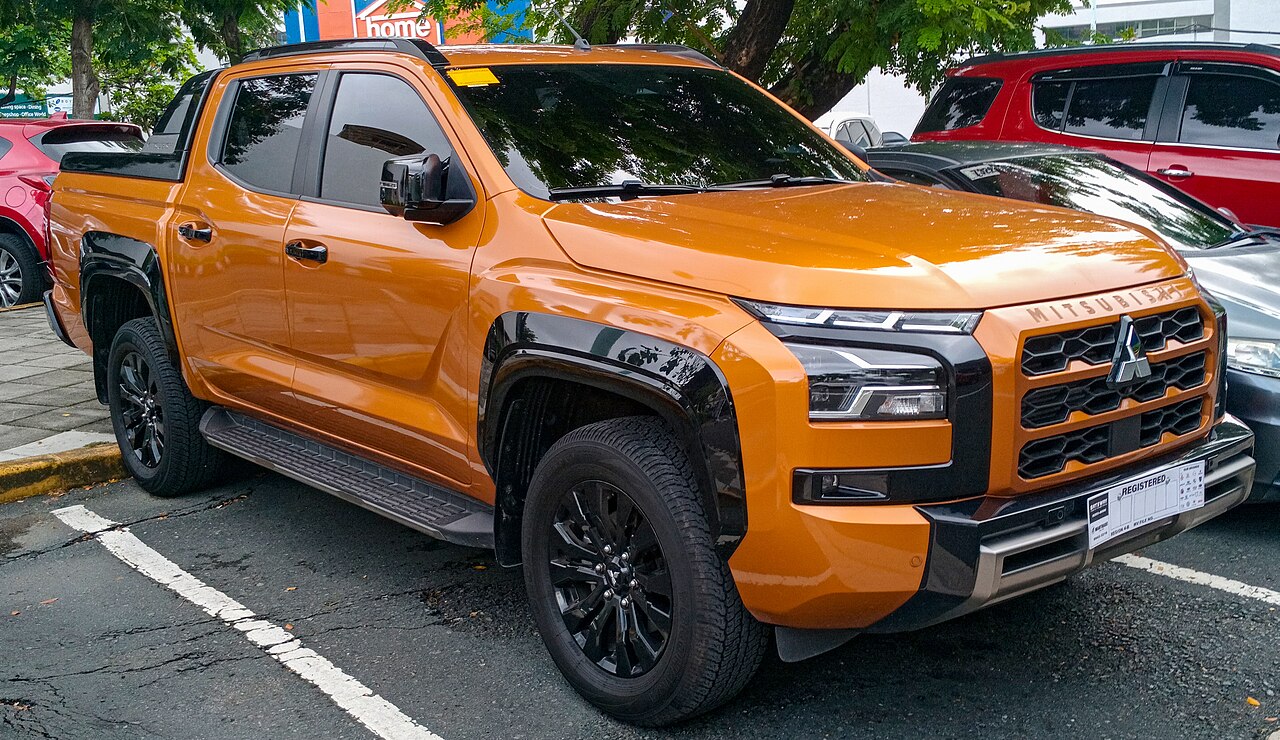Mitsubishi Triton 4x4 AT Mivec ảnh 1