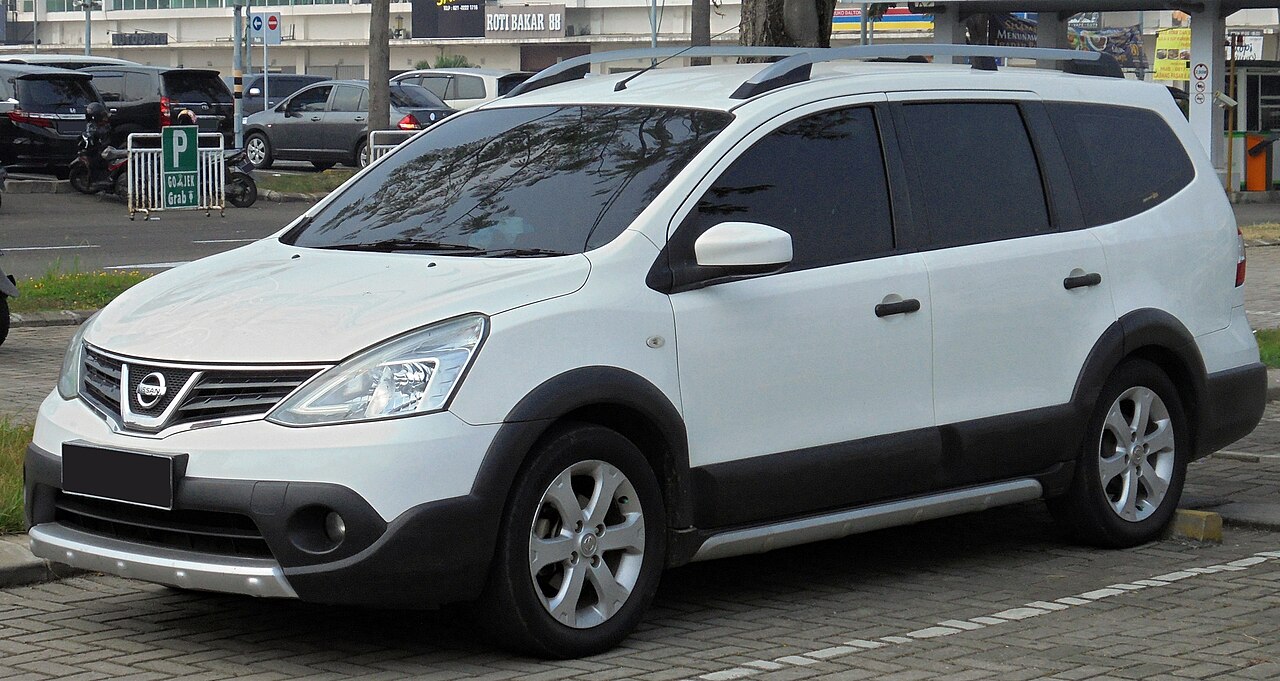 Nissan Grand livina 1.8 AT ảnh 3