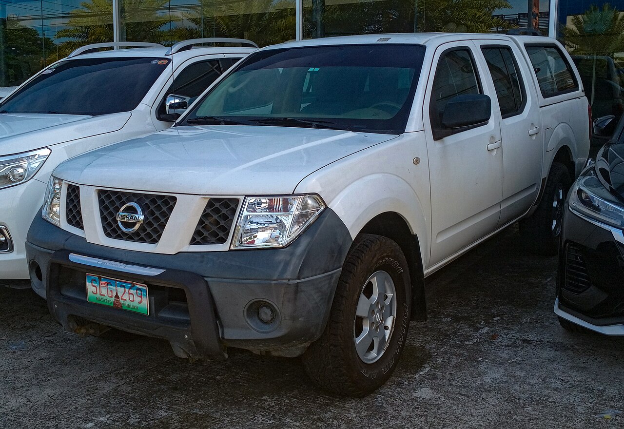 Nissan Navara E 2.5 MT 2WD