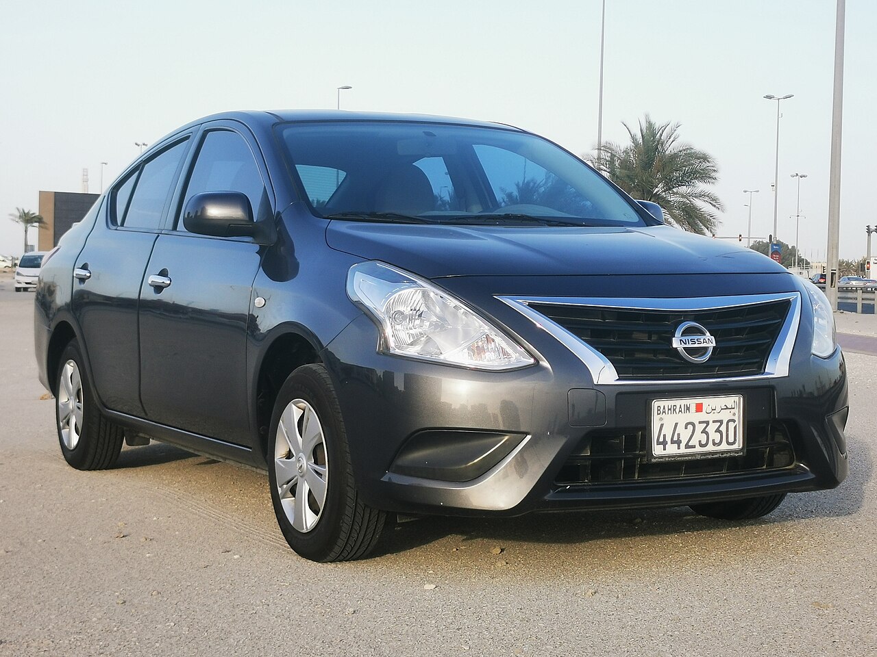 Nissan Sunny XV ảnh 2