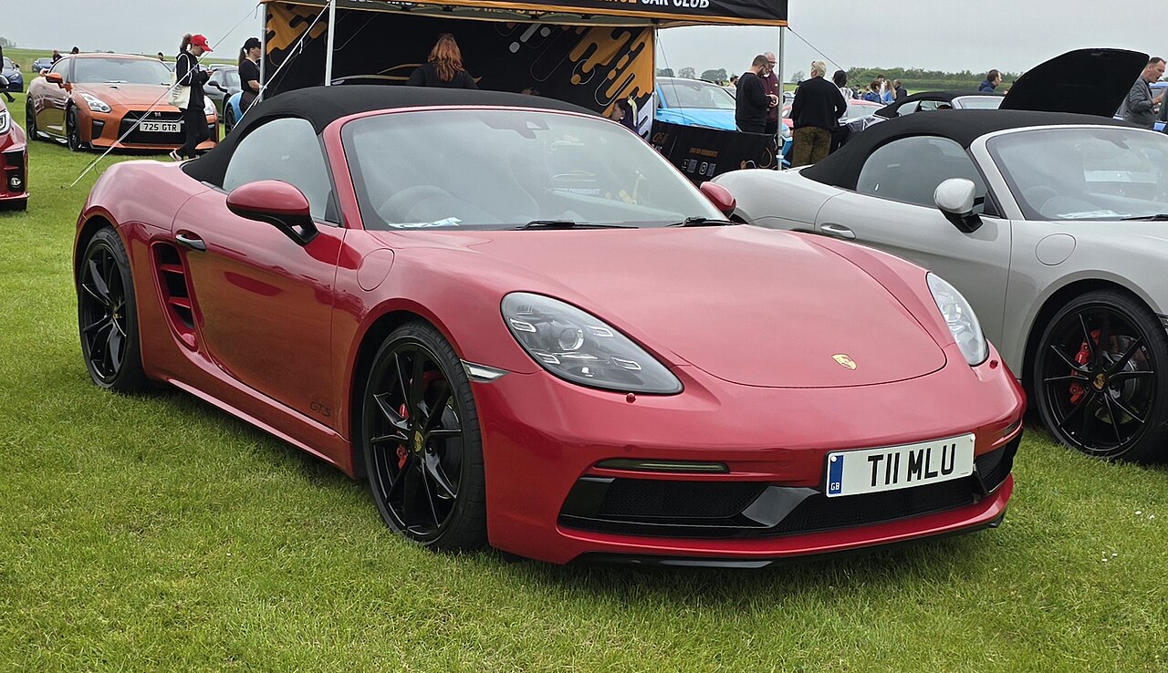 Porsche 718 Boxster 2.0 AT ảnh 1