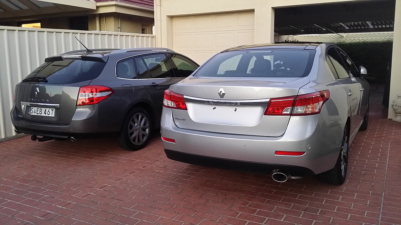 Renault Latitude 2.0 AT ảnh 1