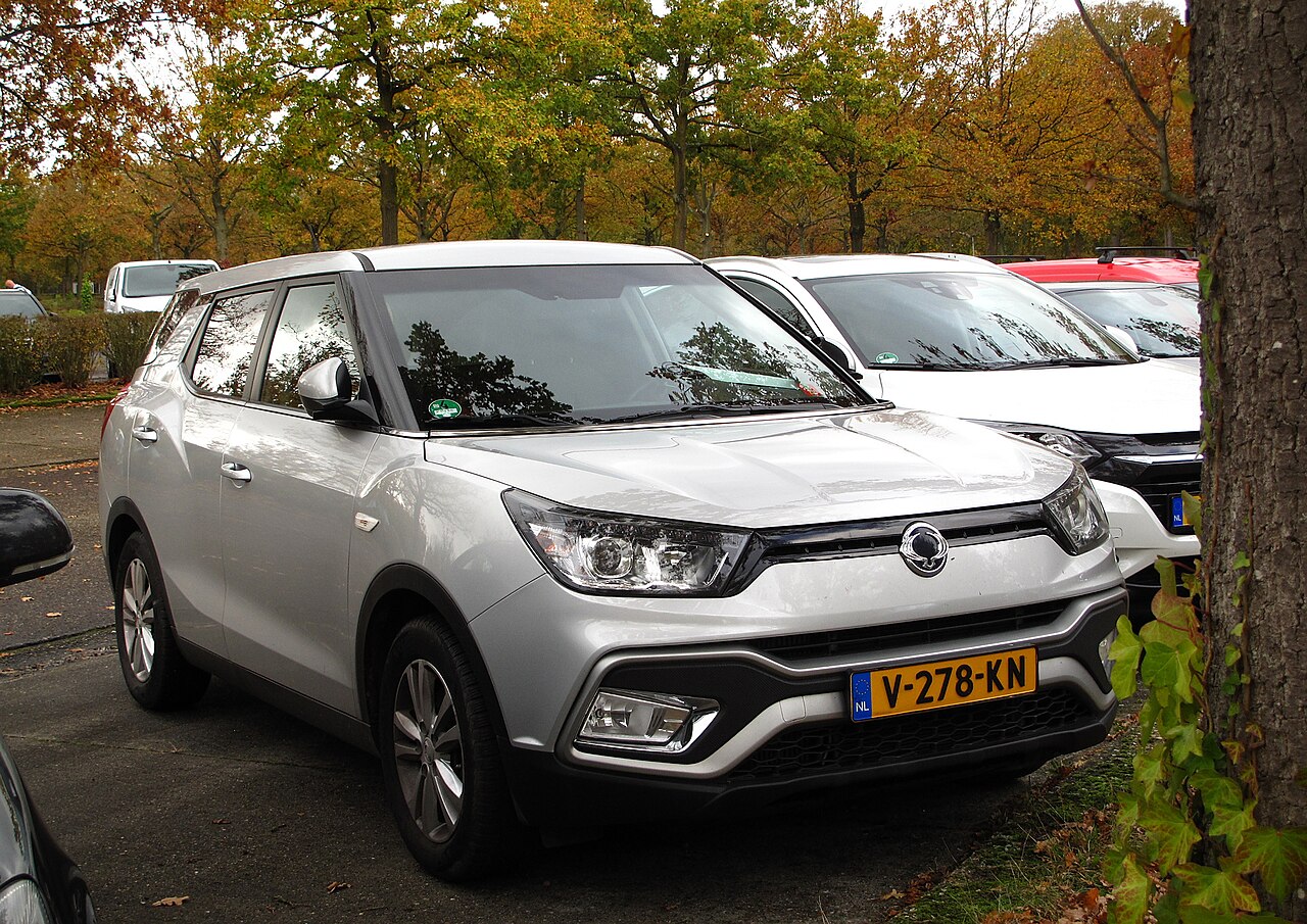 Ssangyong XLV 1.6 AT ảnh 1