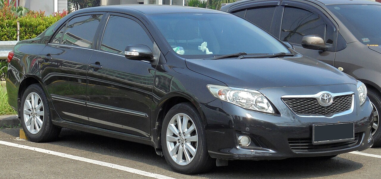 Toyota Corolla altis 1.8E MT ảnh 2