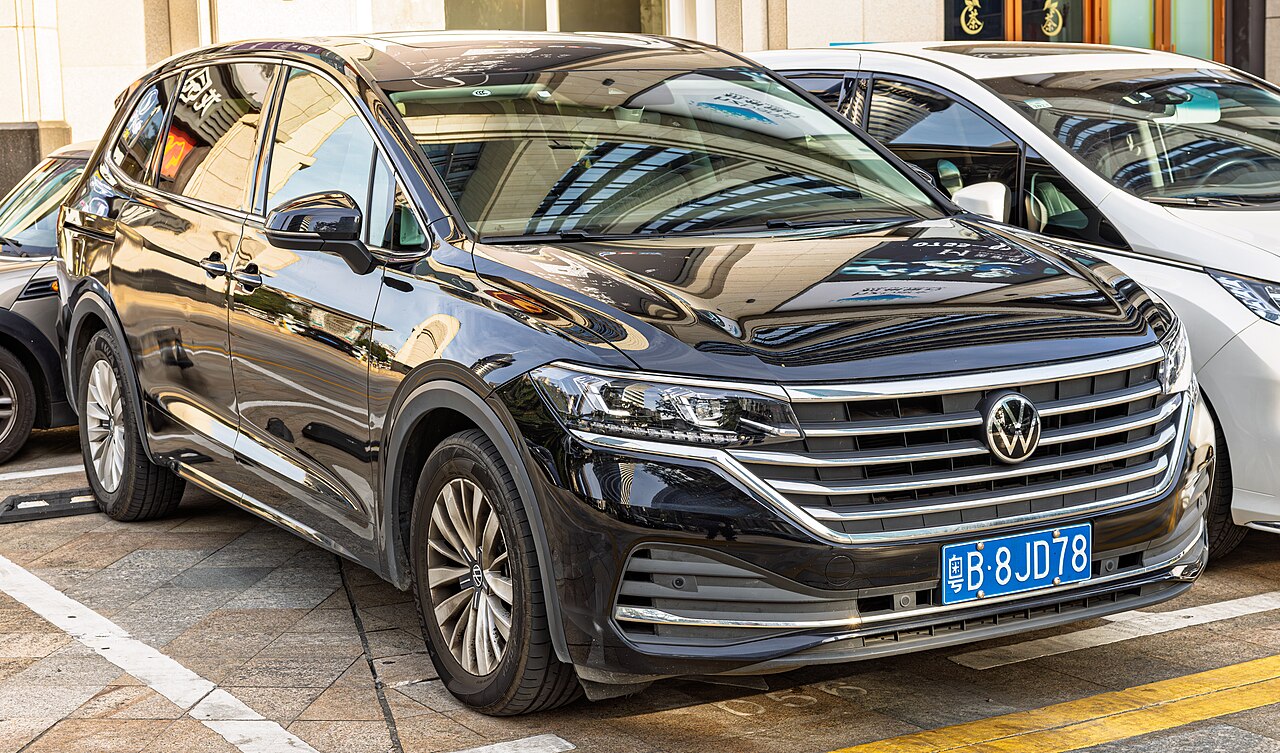 Volkswagen Viloran ảnh 3
