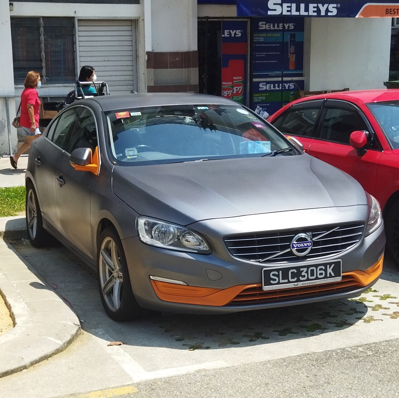 Volvo S60 T5 R-Design AWD ảnh 1