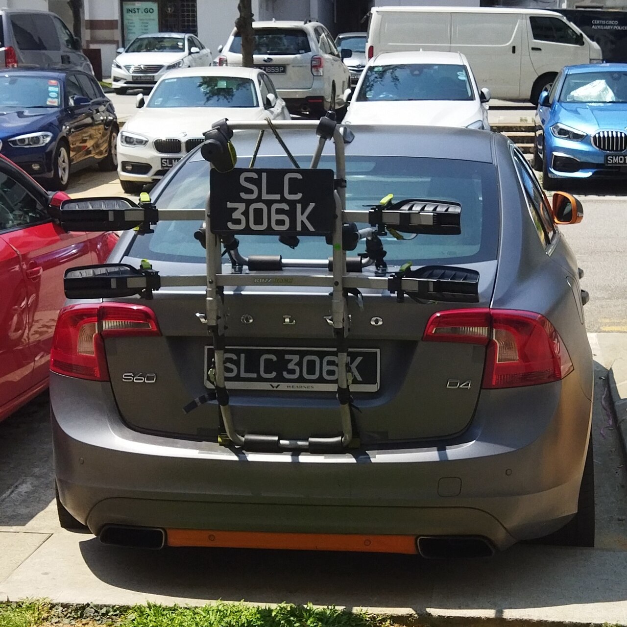 Volvo S60 T5 R-Design AWD ảnh 2