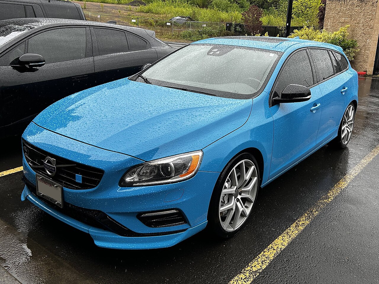 Volvo V60 Cross Country B5 AWD ảnh 3